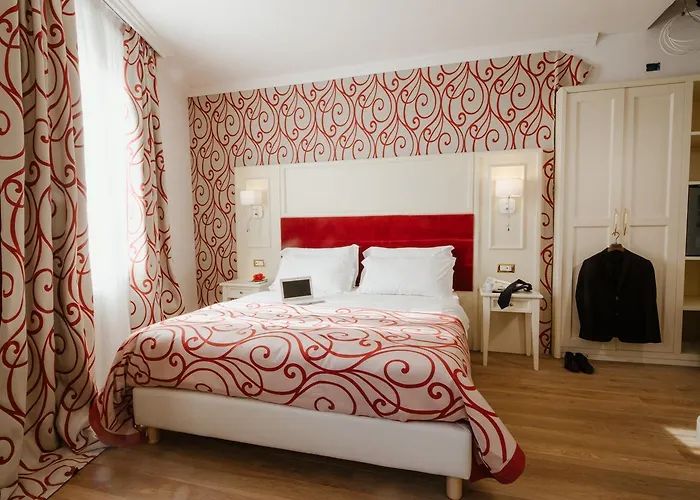 Hotel Citta Di Parenzo