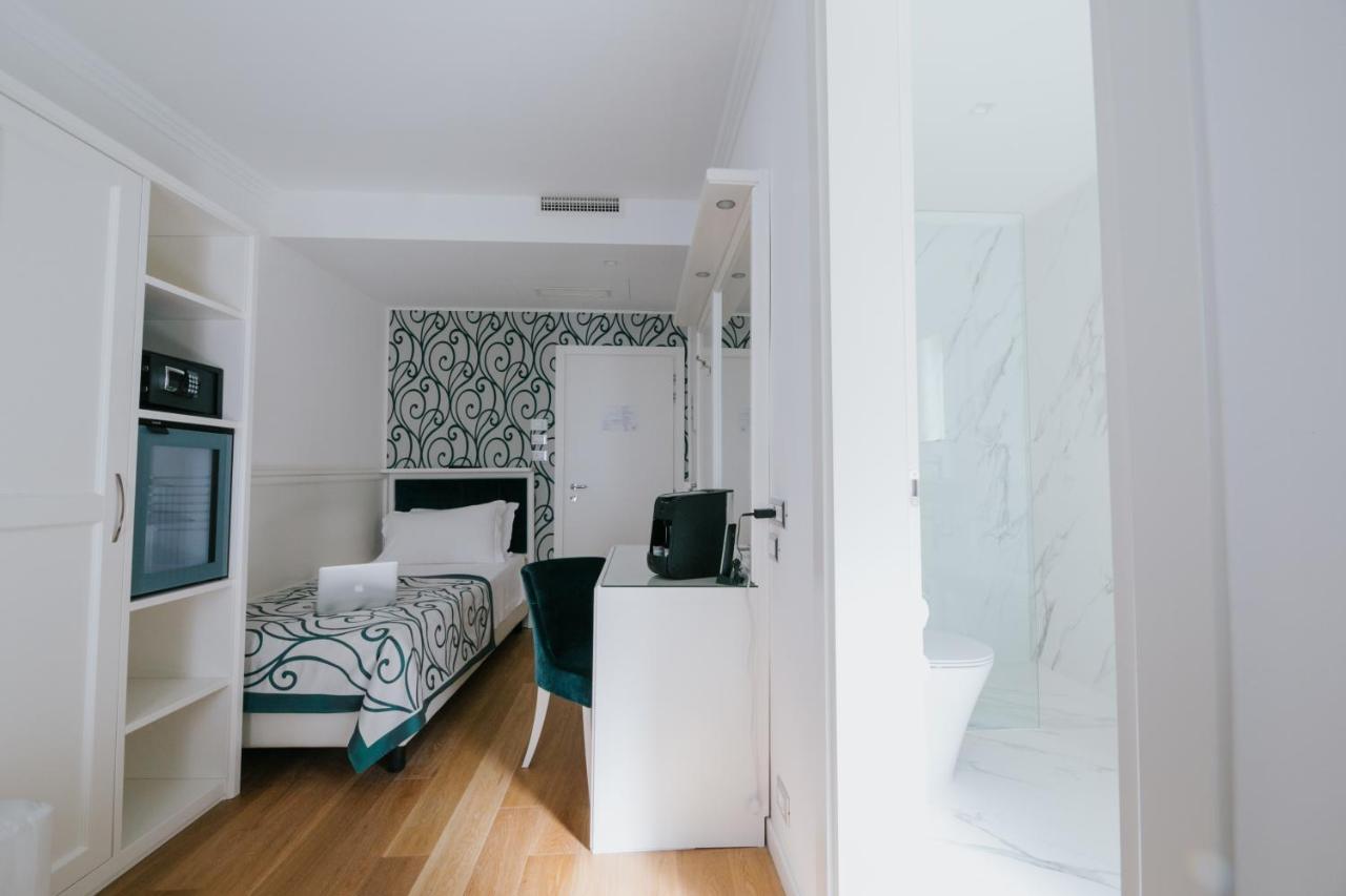 Hotel Citta Di Parenzo 3*